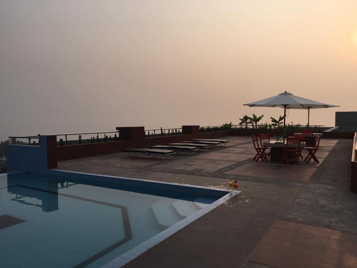 كوكس بازار Neeshorgo Hotel & Resort المظهر الخارجي الصورة