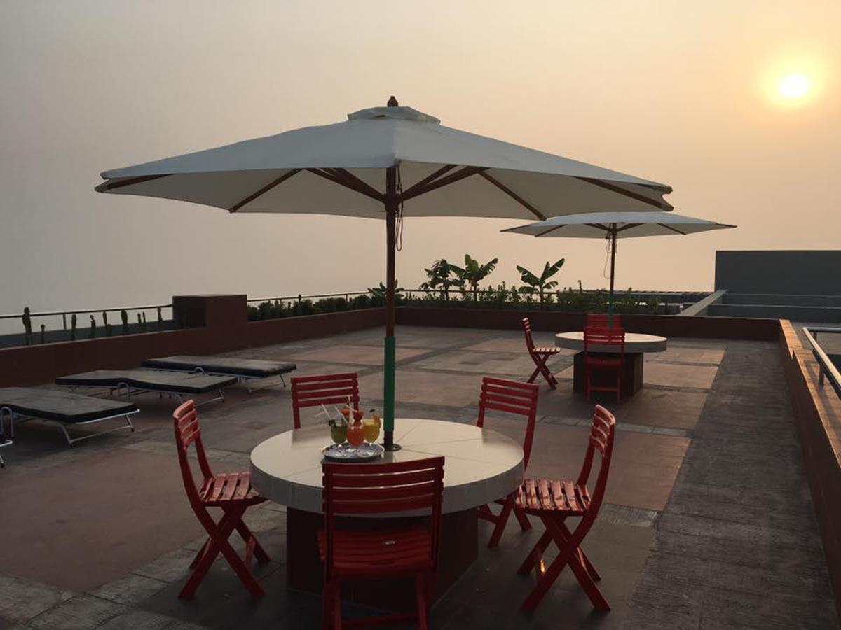 كوكس بازار Neeshorgo Hotel & Resort المظهر الخارجي الصورة