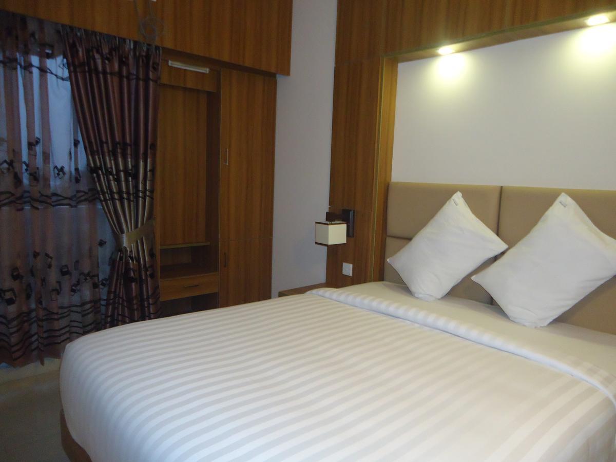كوكس بازار Neeshorgo Hotel & Resort المظهر الخارجي الصورة