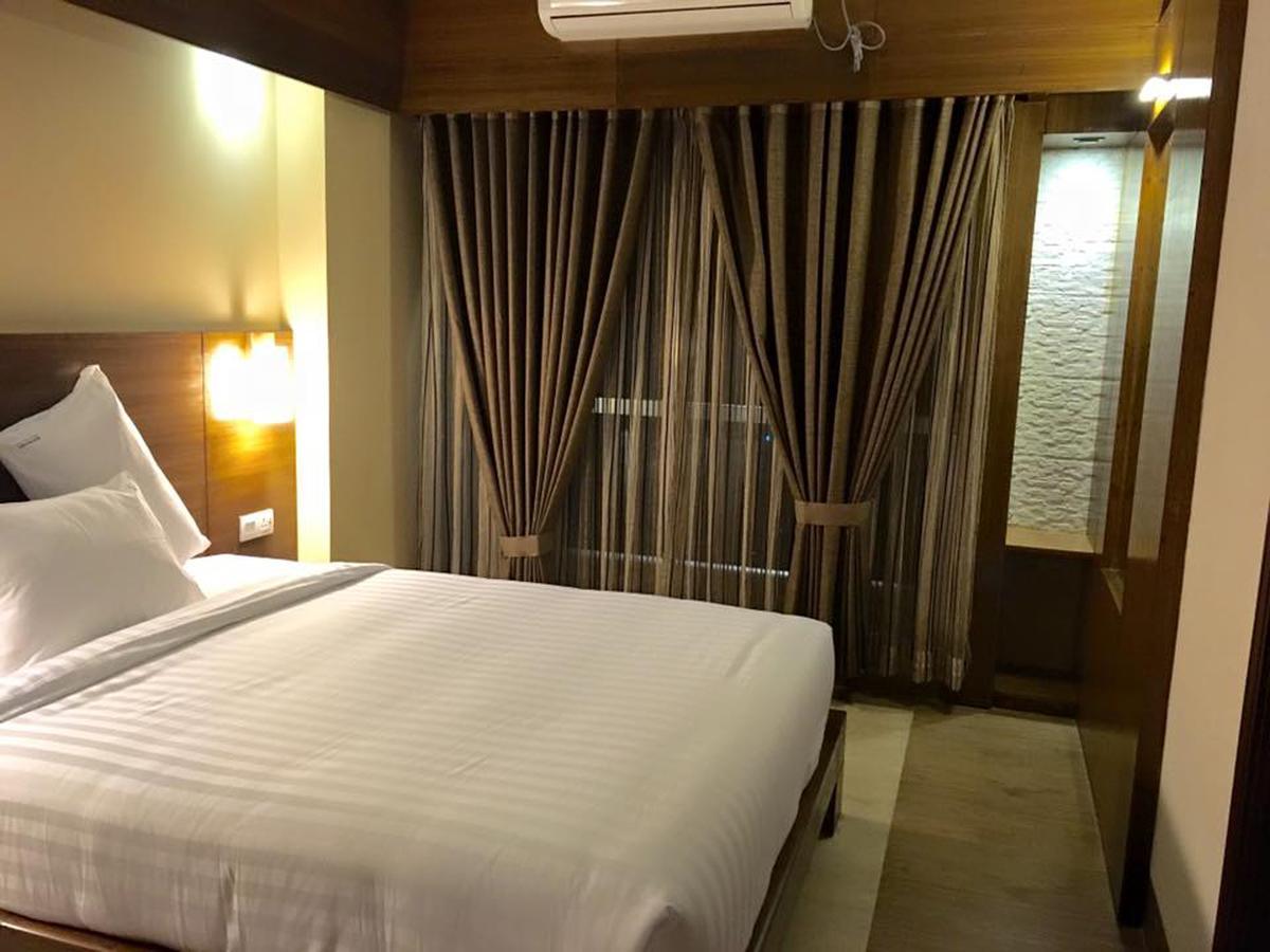 كوكس بازار Neeshorgo Hotel & Resort المظهر الخارجي الصورة